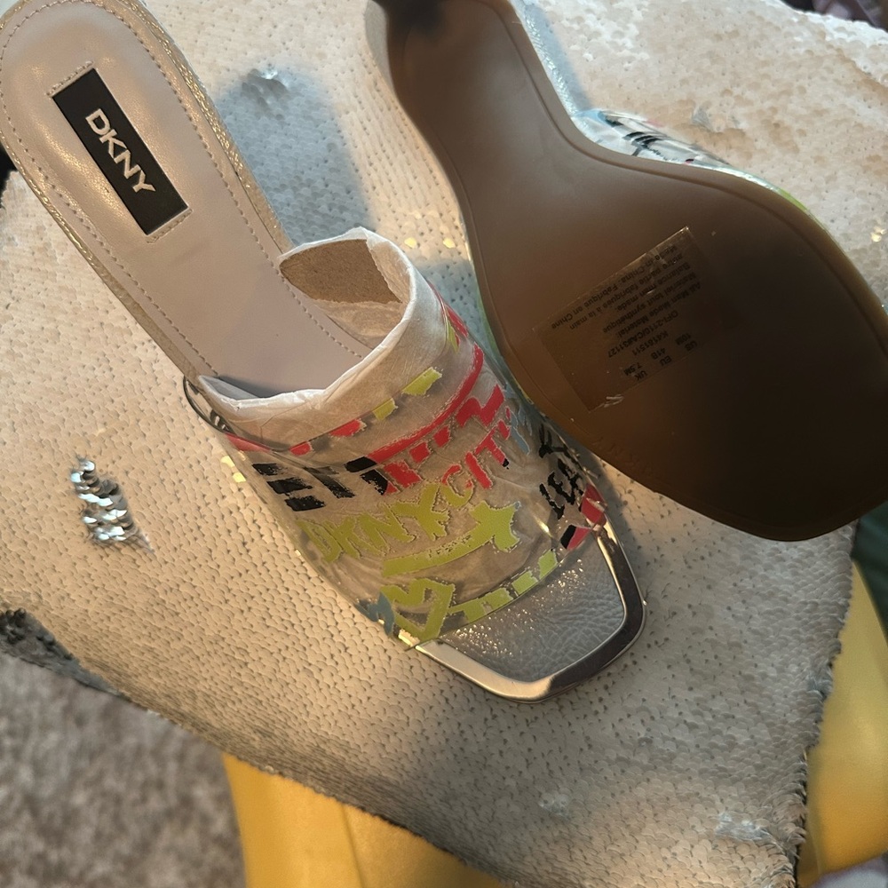 DKNY Women's Multicolor Slide Sandals